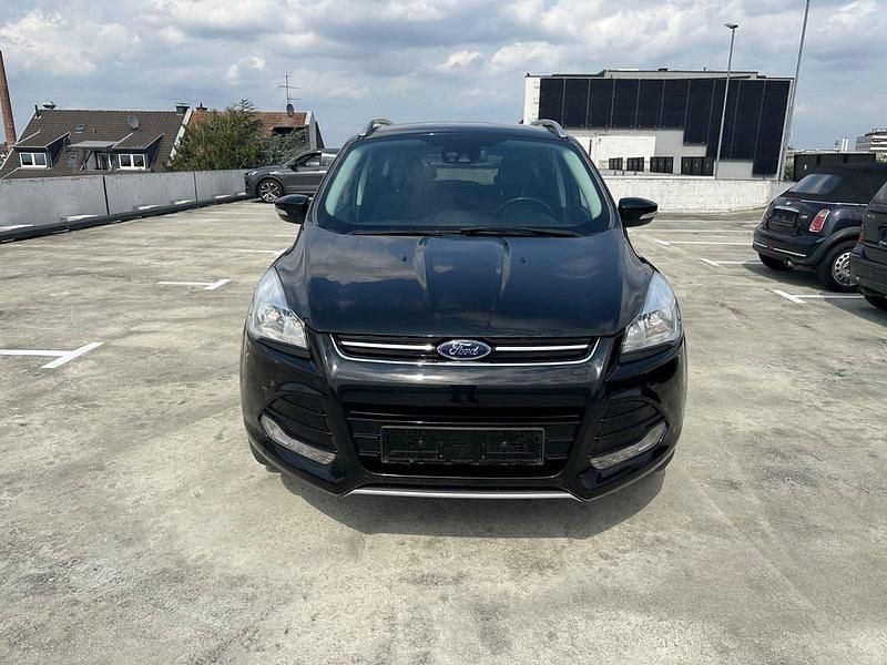 Schwarz Gebraucht 2014 Ford Kuga Titanium SUV | 10.950 € (Fairer Preis) - Bild 1/4