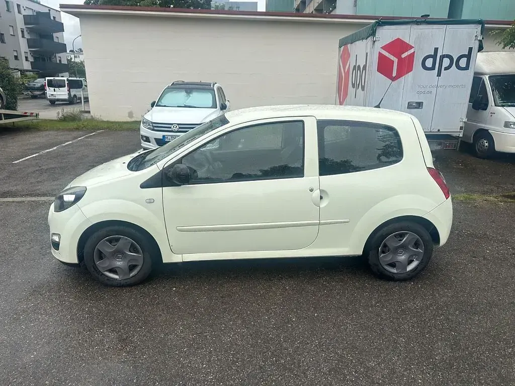 Gebraucht Renault Twingo Dynamique 75 PS (55 kW) 2013 Weiß Kleinwagen