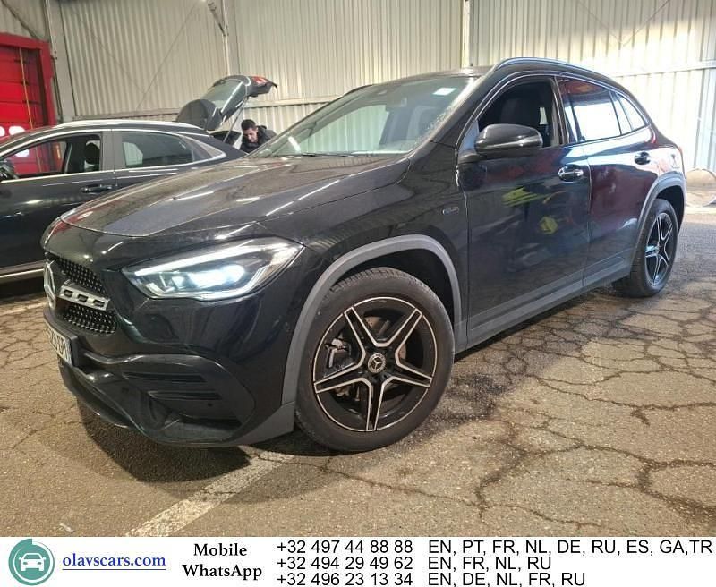 Schwarz Gebraucht 2020 Mercedes GLA250 AMG SUV | 30.129 € (Etwas zu teuer) - Bild 1/4