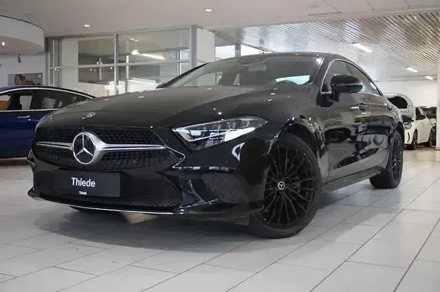Gebraucht Mercedes CLS450 389 PS (286 kW) 2018 Baltic black Limousine