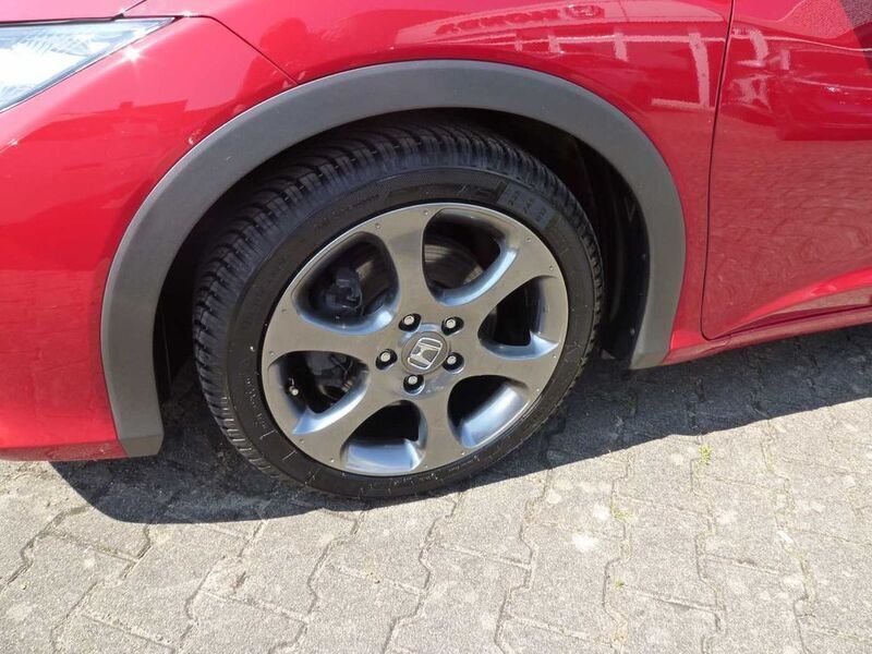 Gebraucht Honda Civic Lifestyle 141 PS (103 kW) 2014 Rot Limousine