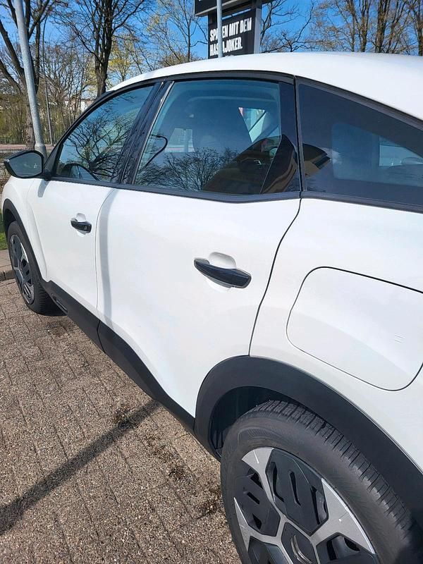 Gebraucht Citroën C4 131 PS (96 kW) 2021 Weiß Limousine