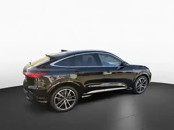 Gebraucht Audi Q5 Ambiente 204 PS (150 kW) 2025 Mythosschwarz metallic SUV