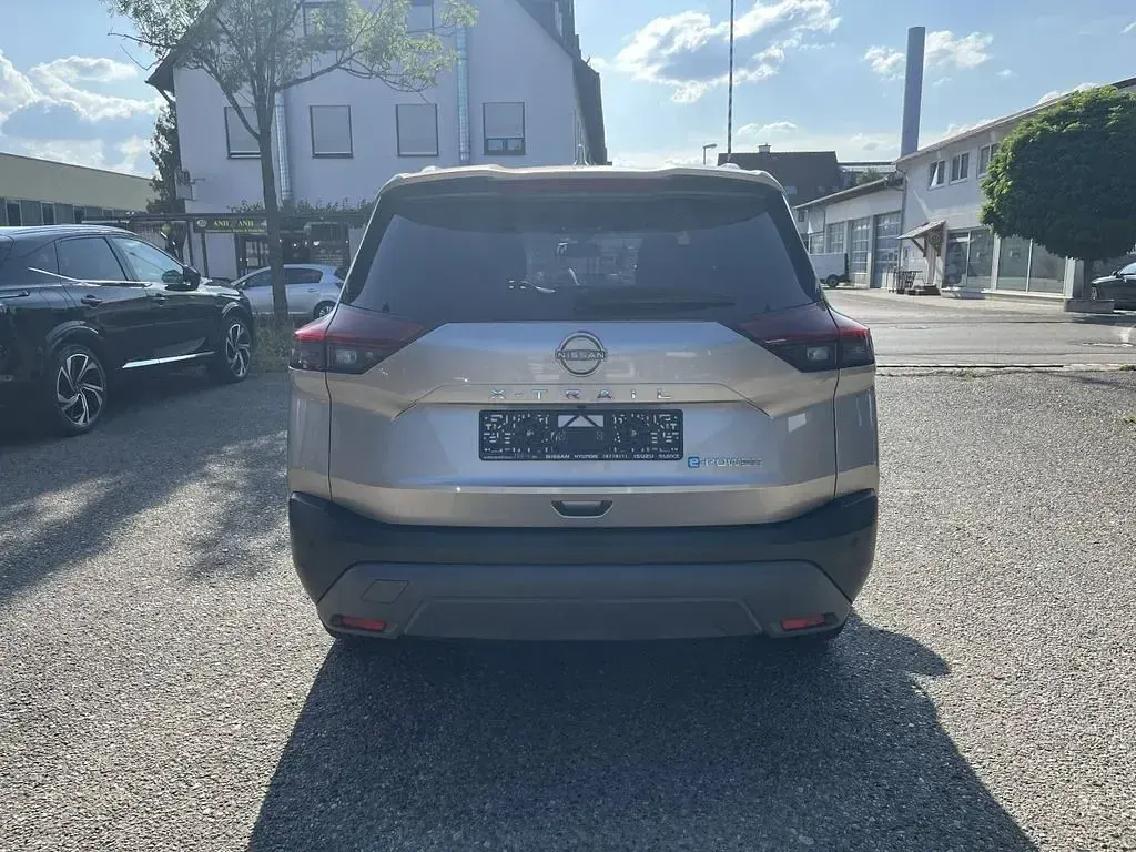 Gebraucht Nissan X-Trail N-Connecta 204 PS (150 kW) 2023 Silber SUV
