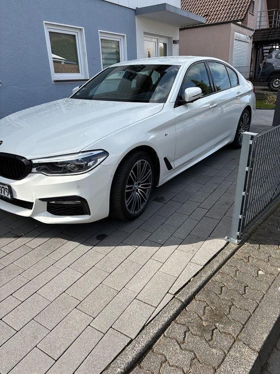 Gebraucht BMW 540 Performance 320 PS (235 kW) 2018 Weiß Limousine