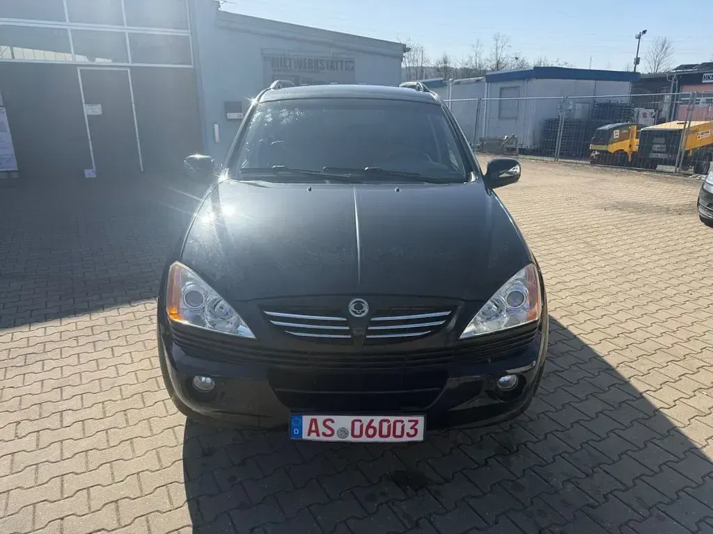 Gebraucht SsangYong Kyron 141 PS (103 kW) 2006 Schwarz SUV