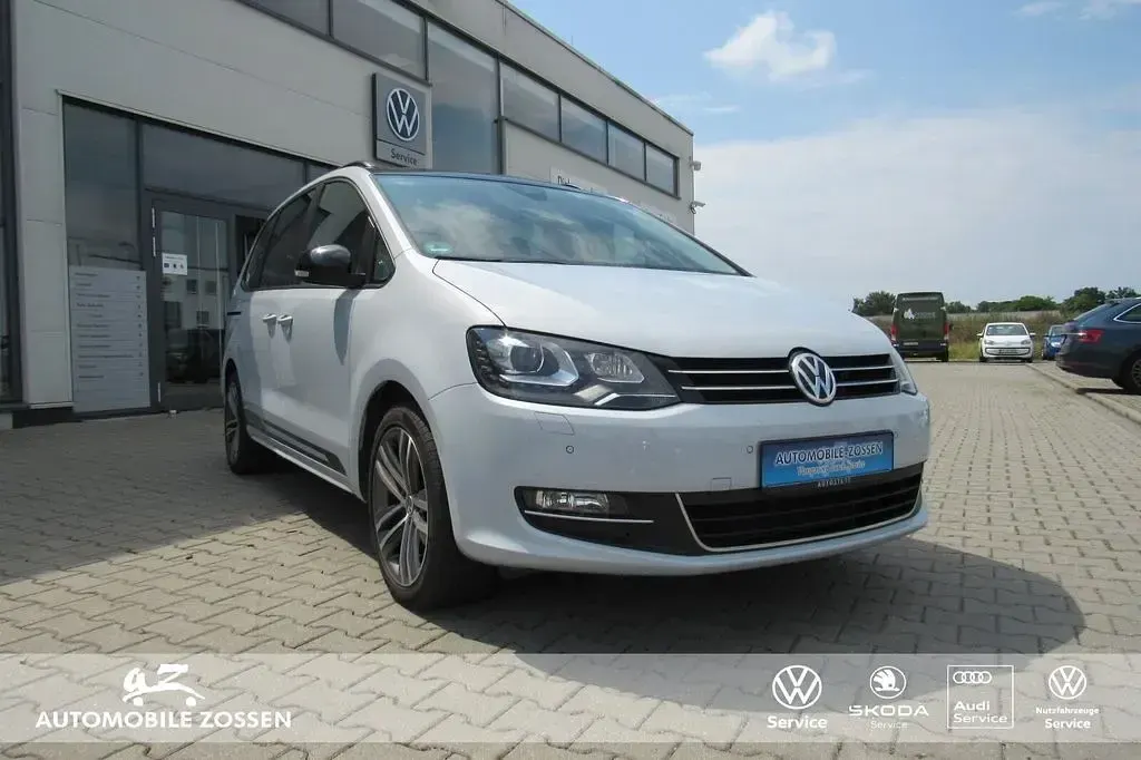 Gebraucht VW Sharan Highline 150 PS (110 kW) 2019 Silber Van / Kleinbus