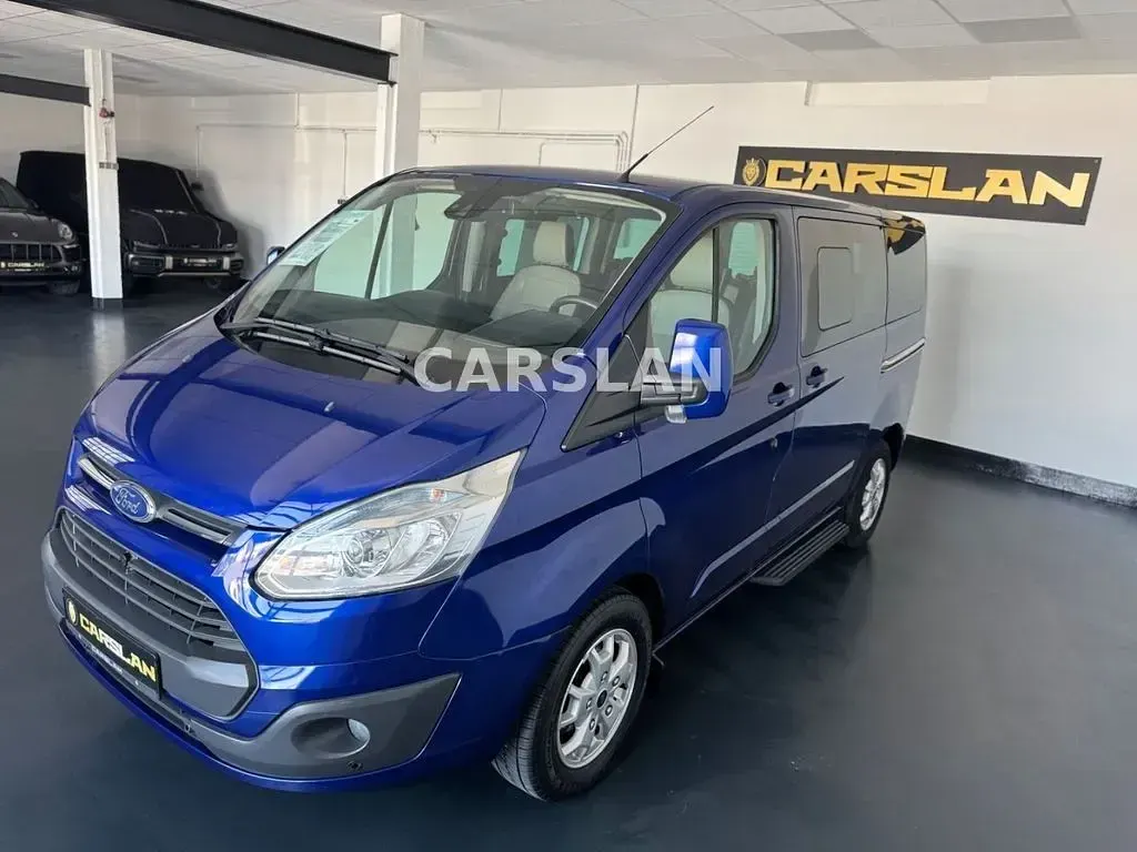 Gebraucht Ford Transit Custom Titanium 125 PS (91 kW) 2016 Blau Van