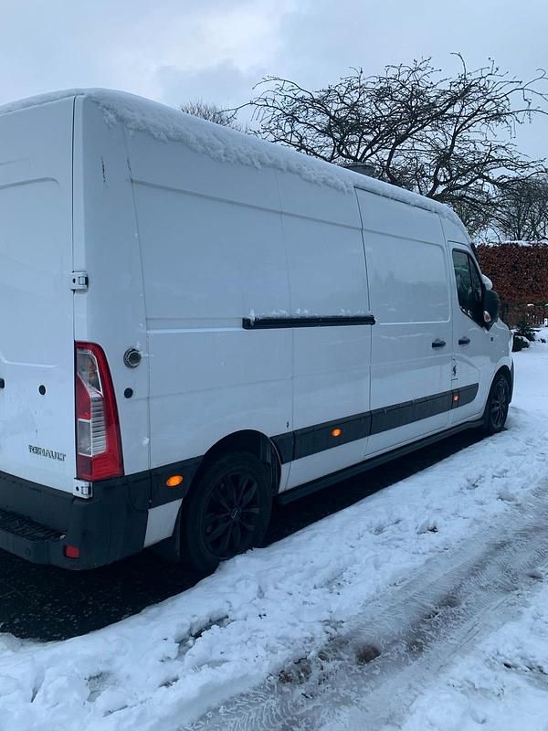 Gebraucht Renault Master 180 PS (132 kW) 2023 Weiß Van / Kleinbus