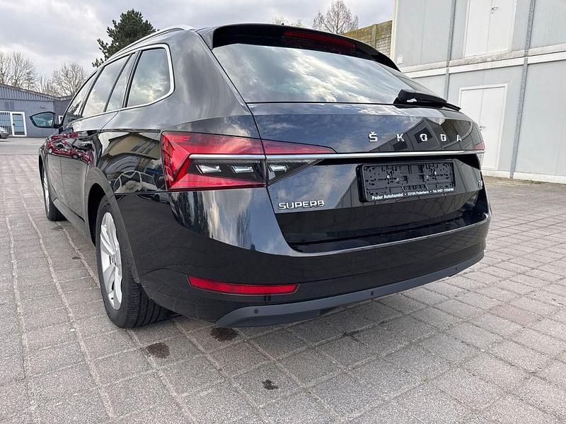 Gebraucht Skoda Superb Style 156 PS (114 kW) 2020 Schwarz Kombi