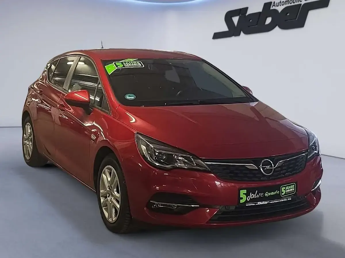 Gebraucht Opel Astra 145 PS (106 kW) 2019 Chili rot/kardio rot Limousine