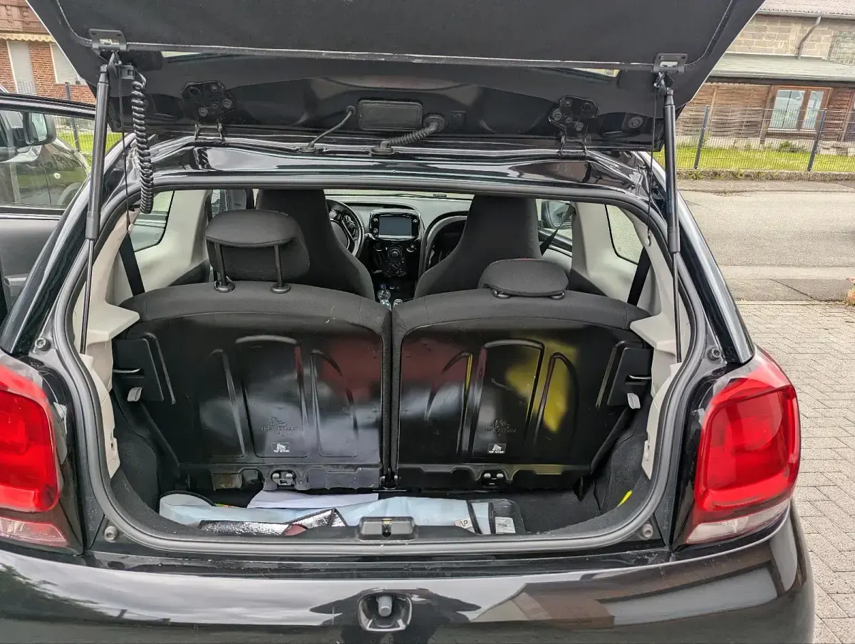 Gebraucht Citroën C1 72 PS (52 kW) 2018 Schwarz Kleinwagen