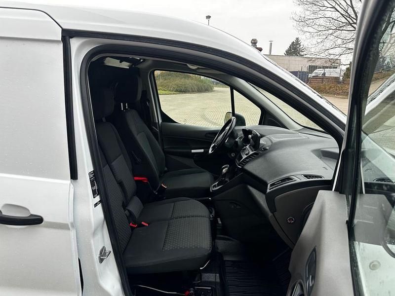 Gebraucht Ford Transit Connect 120 PS (88 kW) 2019 Weiß Van / Kleinbus