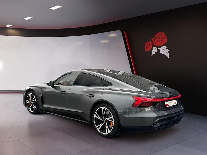 Gebraucht Audi e-tron GT quattro Ambiente 439 kW (598 PS) 2022 Daytonagrau perleffekt Limousine