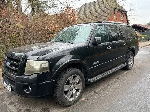 Używany Ford Expedition XLT 310 KM (228 kW) 2007 Czarny SUV