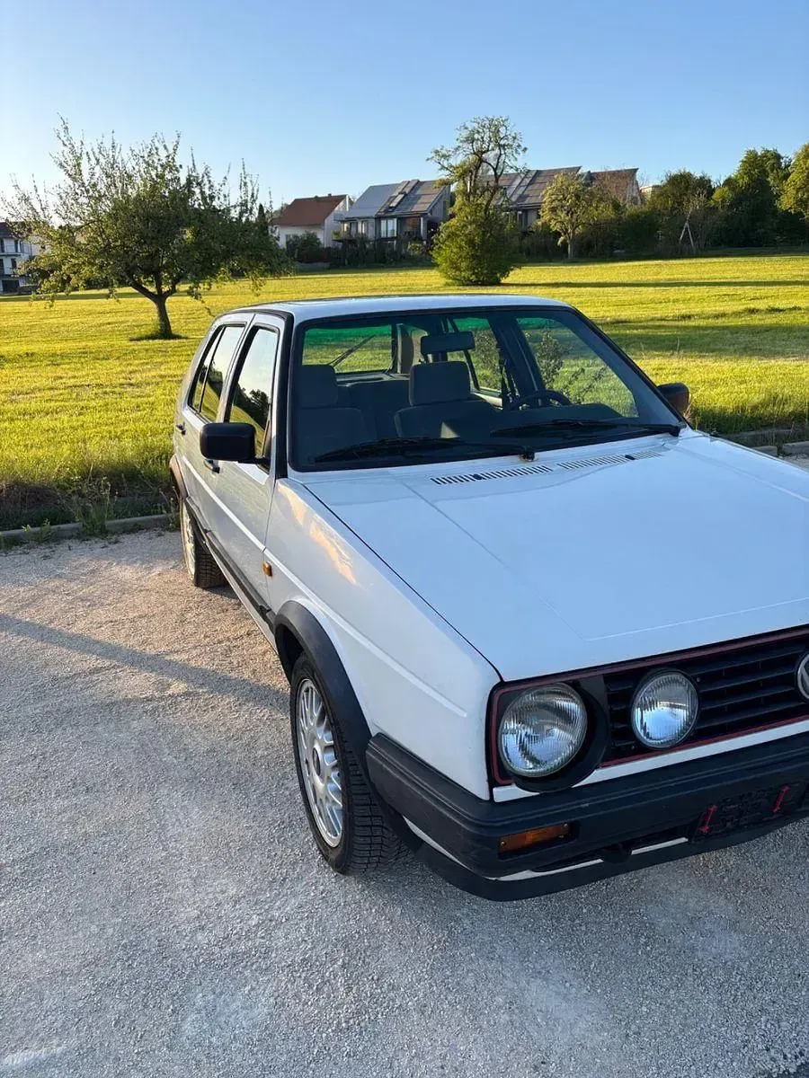 Brugt VW Golf II 90 HK (66 kW) 1989 Hvid Hatchback