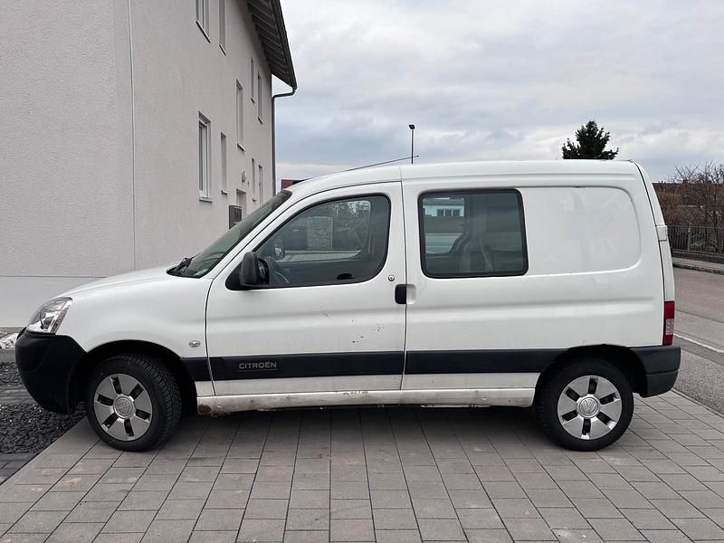 Gebraucht Citroën Berlingo 2009 Weiß Van / Kleinbus