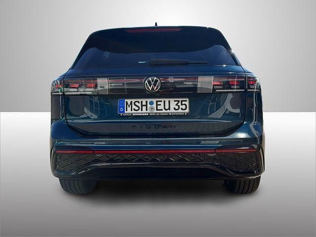 Gebraucht VW Tiguan R-line 150 PS (110 kW) 2025 Blau SUV