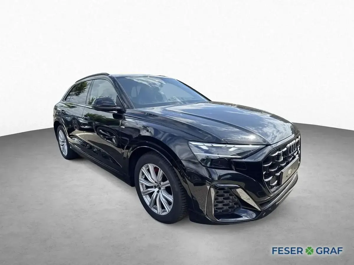 Gebraucht Audi Q8 S-Line 286 PS (210 kW) 2025 Schwarz SUV