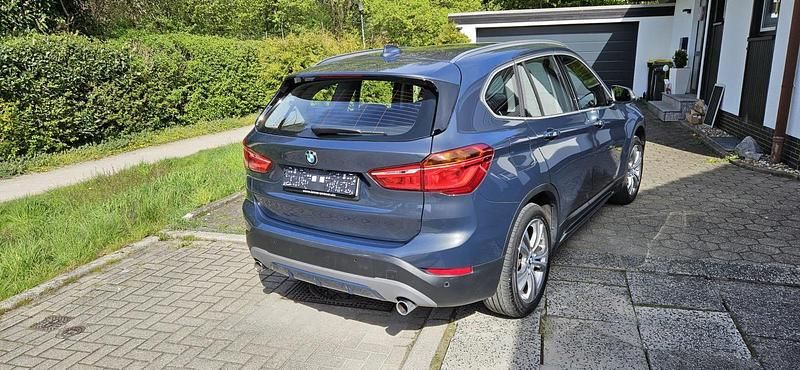 Gebraucht BMW X1 190 PS (139 kW) 2018 Blau SUV