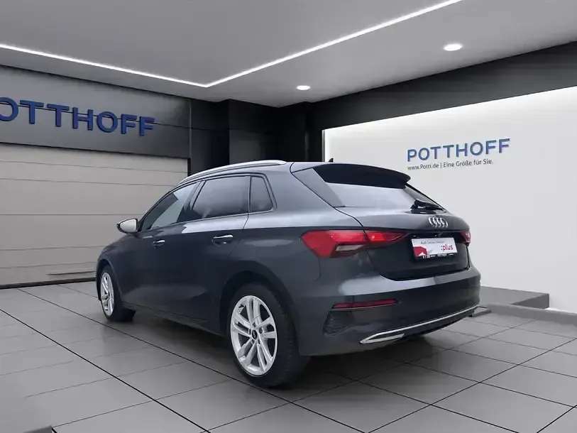 Gebraucht Audi A3 Sportback e-tron Advanced 204 PS (150 kW) 2021 Manhattangrau metallic Kleinwagen