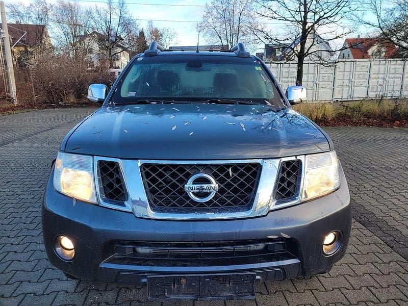Gebraucht Nissan Navara 231 PS (169 kW) 2013 Grau Pickup