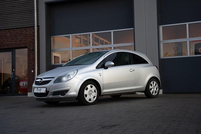Silber Gebraucht 2010 Opel Corsa Kleinwagen | 2.499 € (Guter Preis) - Bild 1/4