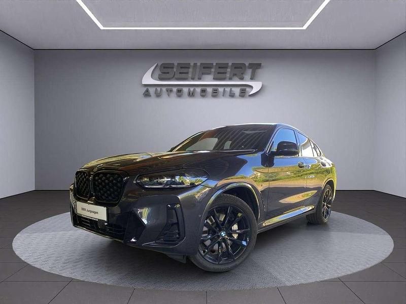 Sophistograu brillanteffekt metalli Gebraucht 2023 BMW X4 M Sport SUV | 55.640 € (Fairer Preis) - Bild 1/4