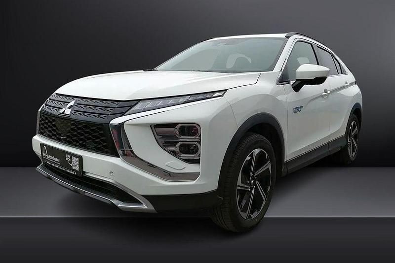Gebraucht Mitsubishi Eclipse Cross Edition 188 PS (138 kW) 2021 Andenweiss (s) SUV