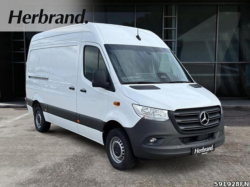 Gebraucht Mercedes Sprinter 170 PS (125 kW) 2024 Weiß Van