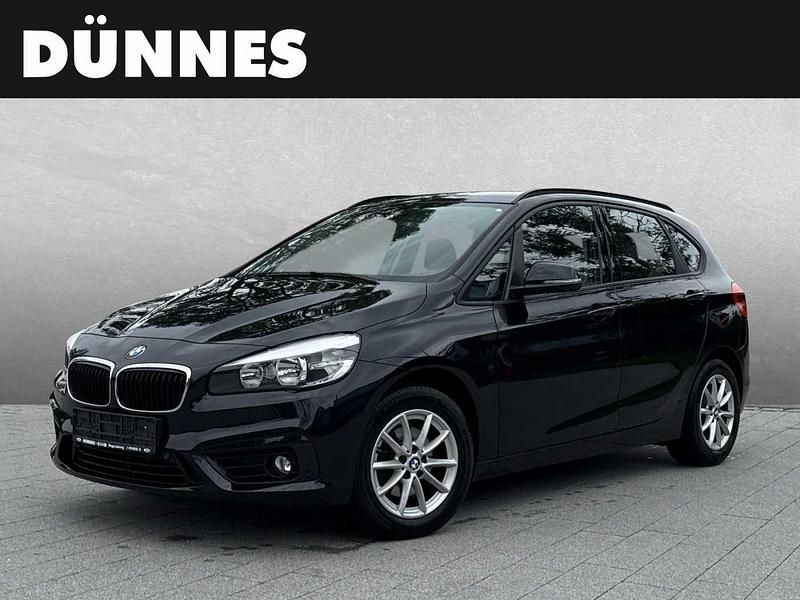 Schwarz Gebraucht 2017 BMW 218 Active Tourer Advantage Van / Kleinbus | 15.560 € (Teuer) - Bild 1/4