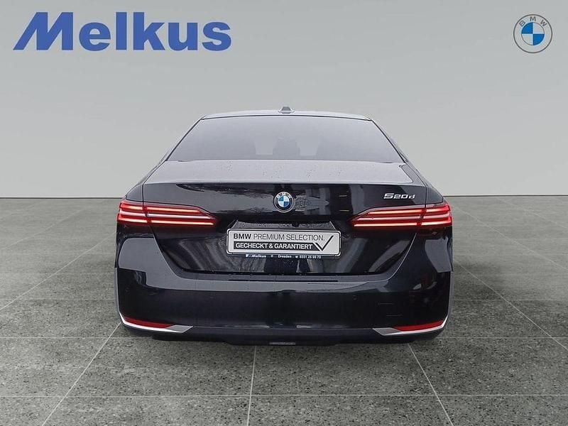 Gebraucht BMW 520 Performance 197 PS (144 kW) 2024 Schwarz Limousine