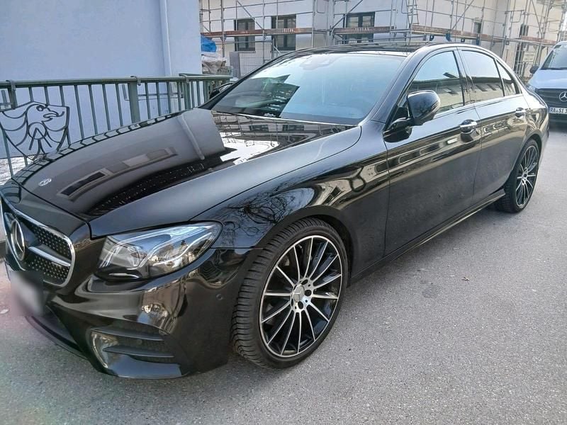 Gebraucht Mercedes E43 AMG AMG 401 PS (294 kW) 2017 Schwarz Limousine
