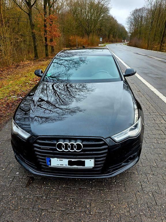 Gebraucht Audi A6 Ambiente 218 PS (160 kW) 2016 Schwarz Limousine