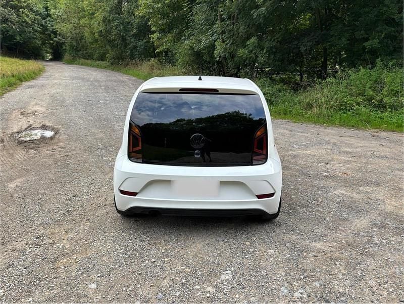 Usata VW up! 90 CV (66 kW) 2017 Utilitaria