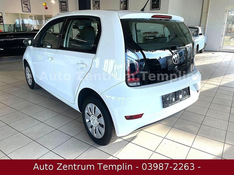 Gebraucht VW up! 65 PS (47 kW) 2021 Weiß Kleinwagen