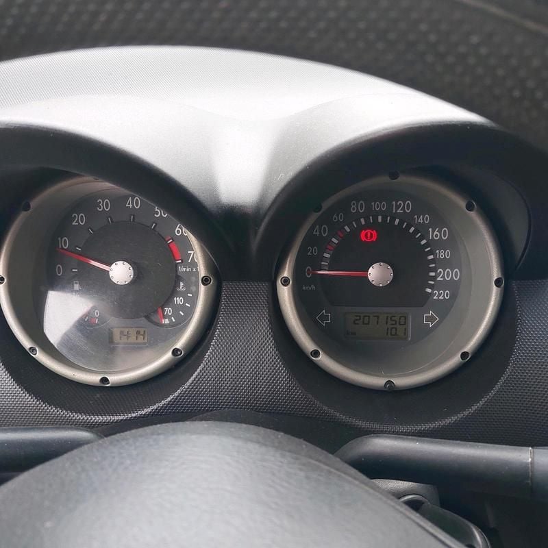 Gebraucht VW Lupo 60 PS (44 kW) 2003 Grün Kleinwagen