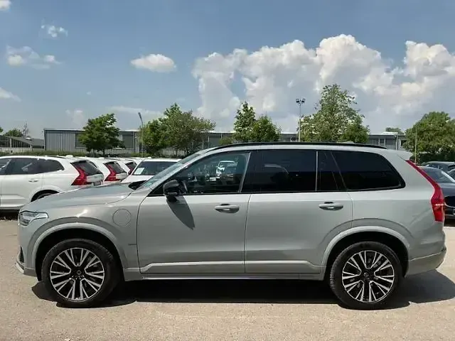 Gebraucht Volvo XC90 Plus 455 PS (334 kW) 2023 Vapour grey SUV