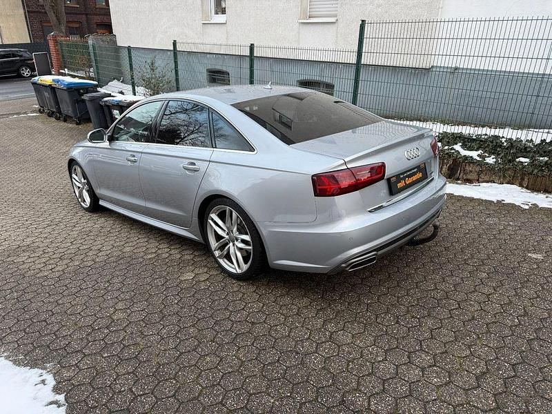 Gebraucht Audi A6 Sport 272 PS (200 kW) 2016 Silber Limousine