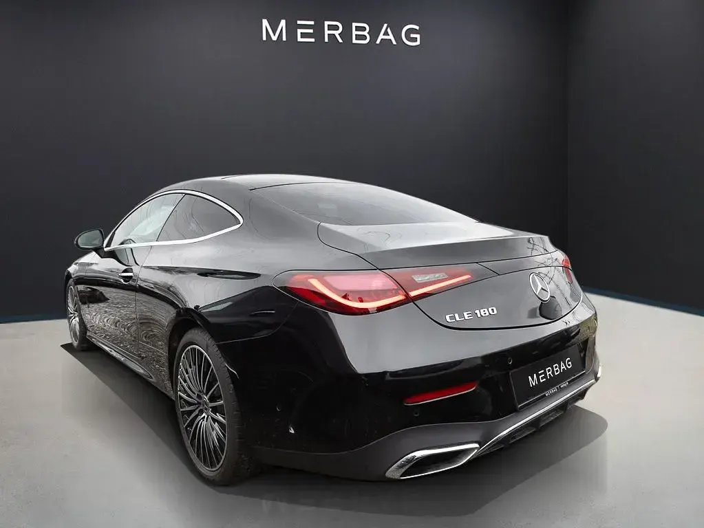 Gebraucht Mercedes 180 170 PS (125 kW) 2025 Unilack schwarz Limousine