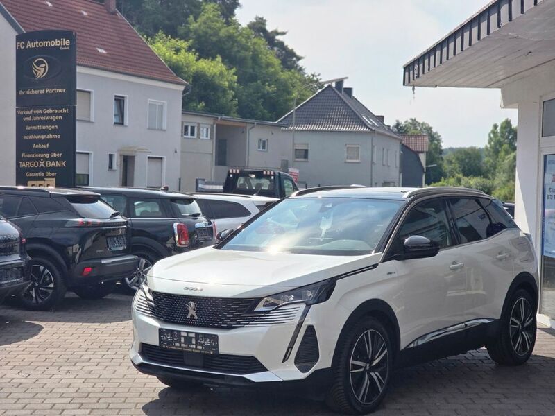 Weiß Gebraucht 2023 Peugeot 3008 GTi SUV | 19.900 € (Guter Preis) - Bild 1/4