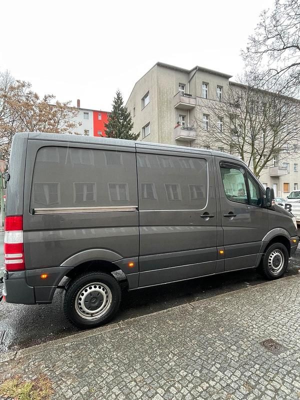 Gebraucht Mercedes Sprinter 129 PS (94 kW) 2013 Grau