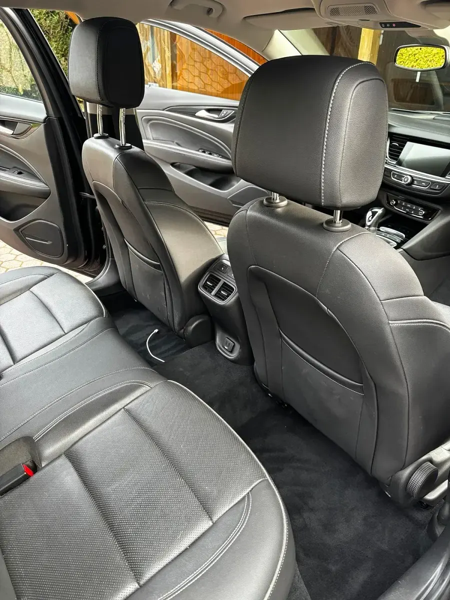 Gebraucht Opel Insignia 165 PS (121 kW) 2017 Schwarz Kombi