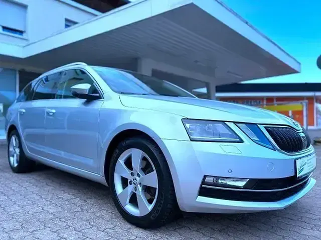 Gebraucht Skoda Octavia 150 PS (110 kW) 2017 Silber Kombi