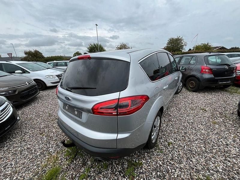 Gebraucht Ford S-MAX Titanium 203 PS (149 kW) 2010 Silber Van / Kleinbus