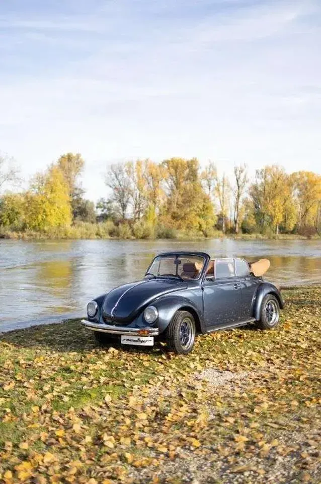 Gebraucht VW Käfer 99 PS (72 kW) 1980 Midnightblue metallic Cabrio