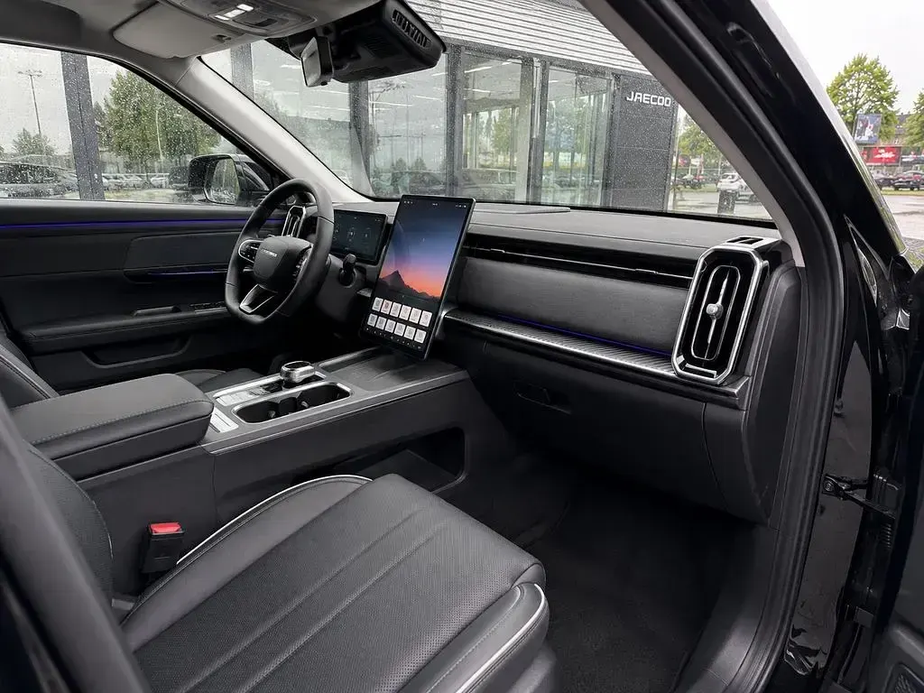 Neu Jaecoo 7 347 PS (255 kW) 2026 Schwarz SUV
