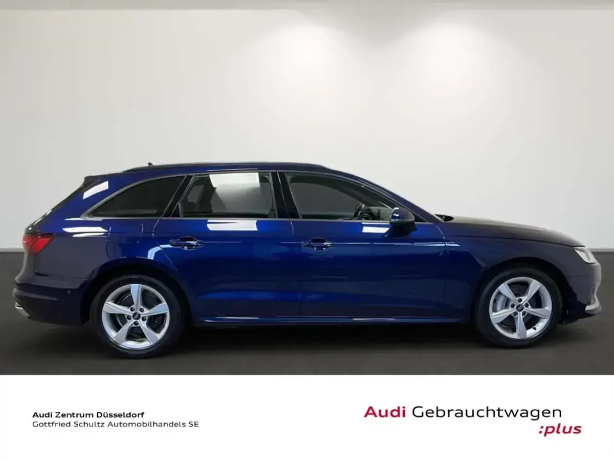 Gebraucht Audi A4 Advanced Plus 204 PS (150 kW) 2024 Blau Kombi