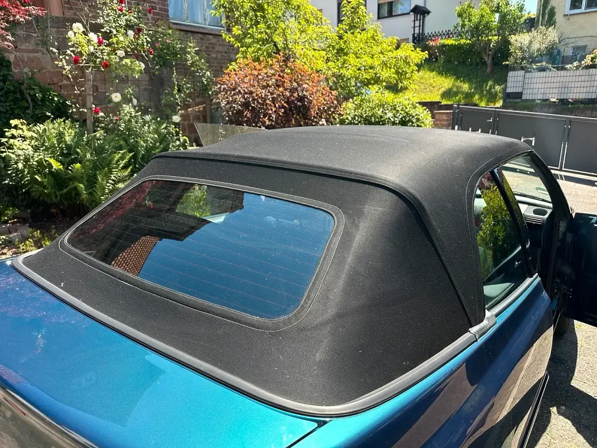 Używany VW Golf 116 KM (85 kW) 2002 Niebieski Kabriolet