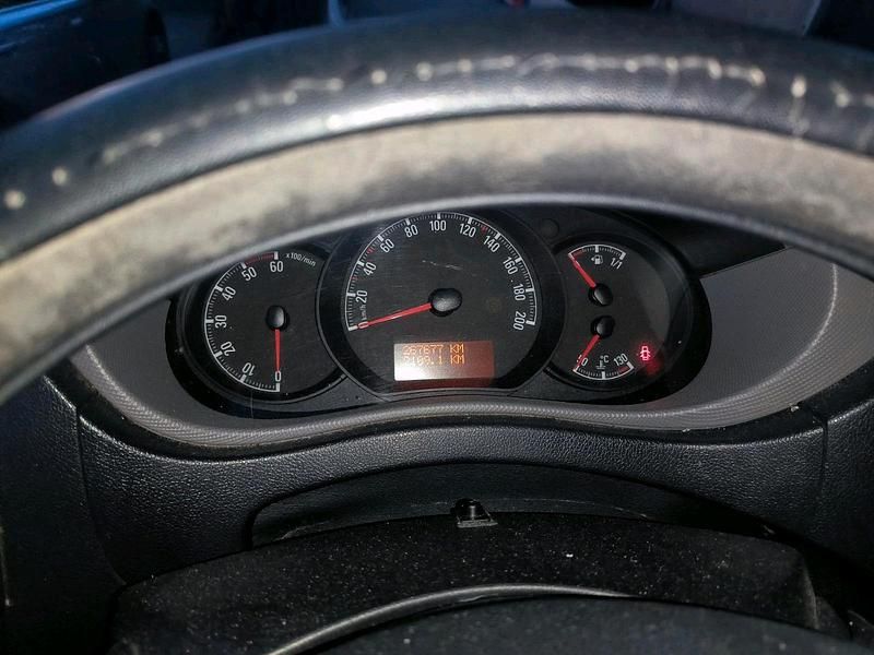 Gebraucht Opel Movano 110 PS (80 kW) 2011 Blau Van / Kleinbus